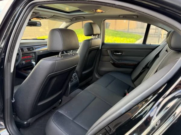2011 BMW E90 3 Series Sedan - Image 17 of 21