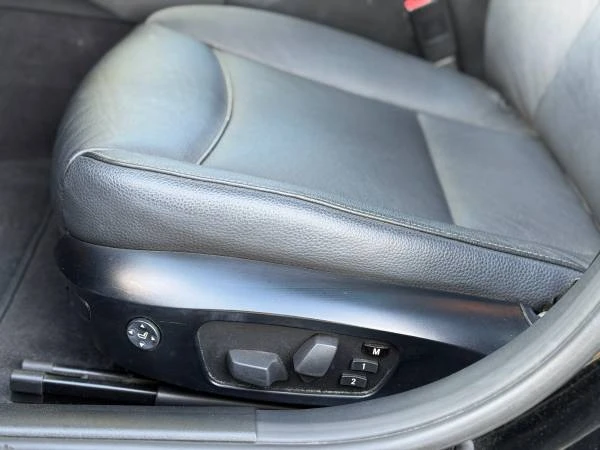 2011 BMW E90 3 Series Sedan - Image 21 of 21