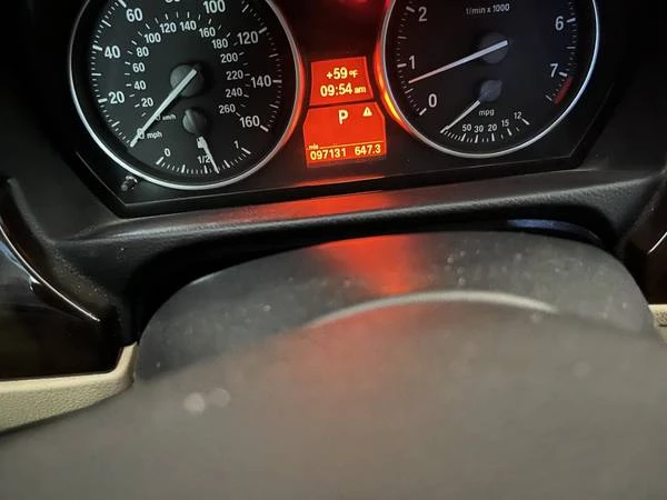 2011 BMW E90 3 Series Sedan - Image 7 of 7
