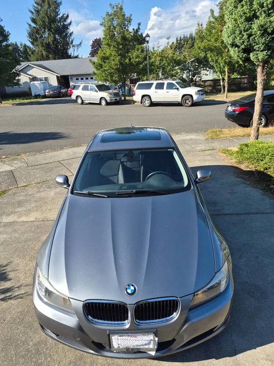 2011 BMW E90 3 Series Sedan - Image 6 of 21