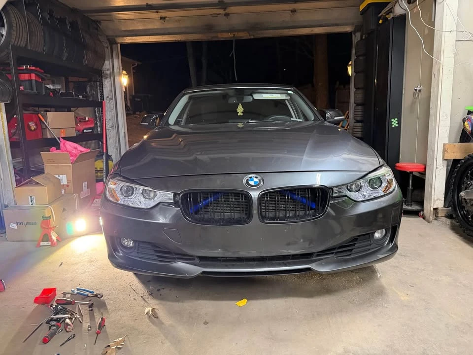 2013 BMW 3 Series - Image 6 of 6