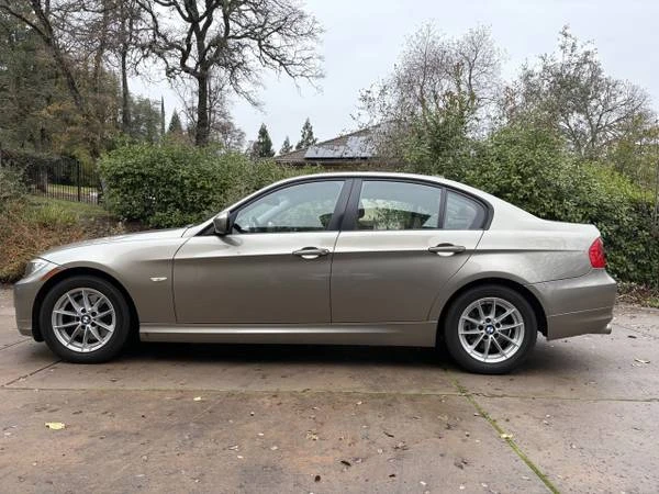 2010 BMW E90 3 Series Sedan - Image 2 of 8