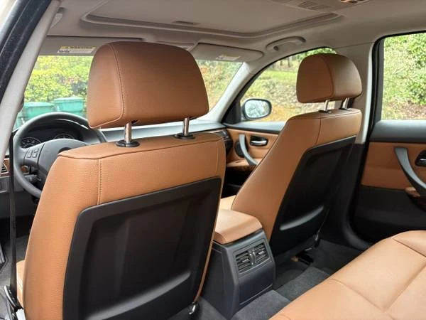 2010 BMW E90 3 Series Sedan - Image 7 of 8