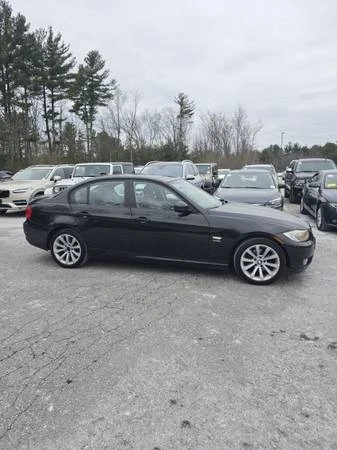 2011 BMW E90 3 Series Sedan - Image 4 of 15