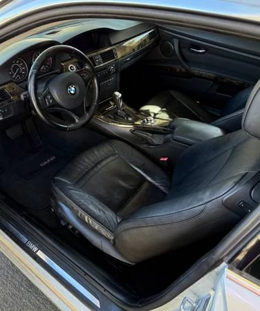2009 BMW E90 3 Series Sedan - Image 3 of 6