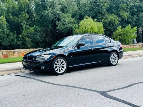 2011 BMW E90 3 Series Sedan - Image 5 of 11