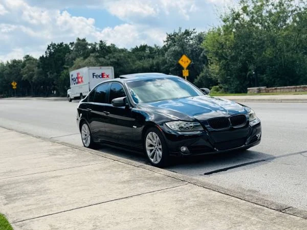 2011 BMW E90 3 Series Sedan - Image 7 of 11