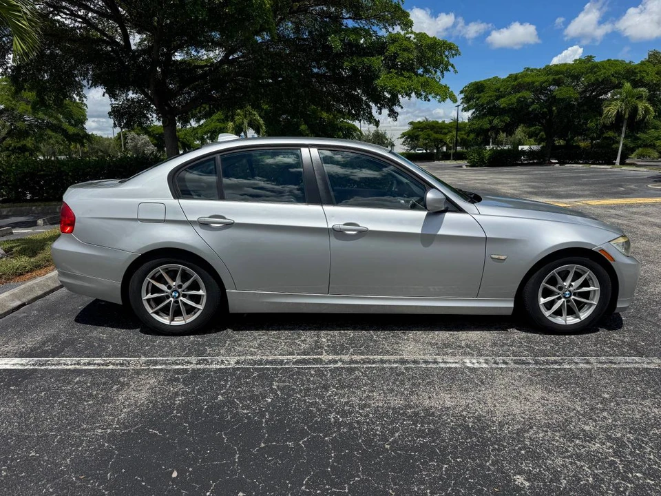 2010 BMW E87 1 Series - Image 2 of 8