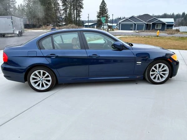 2011 BMW E90 3 Series Sedan - Image 5 of 10