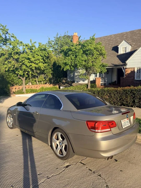 2009 BMW E93 3 Series Convertible - Image 2 of 10