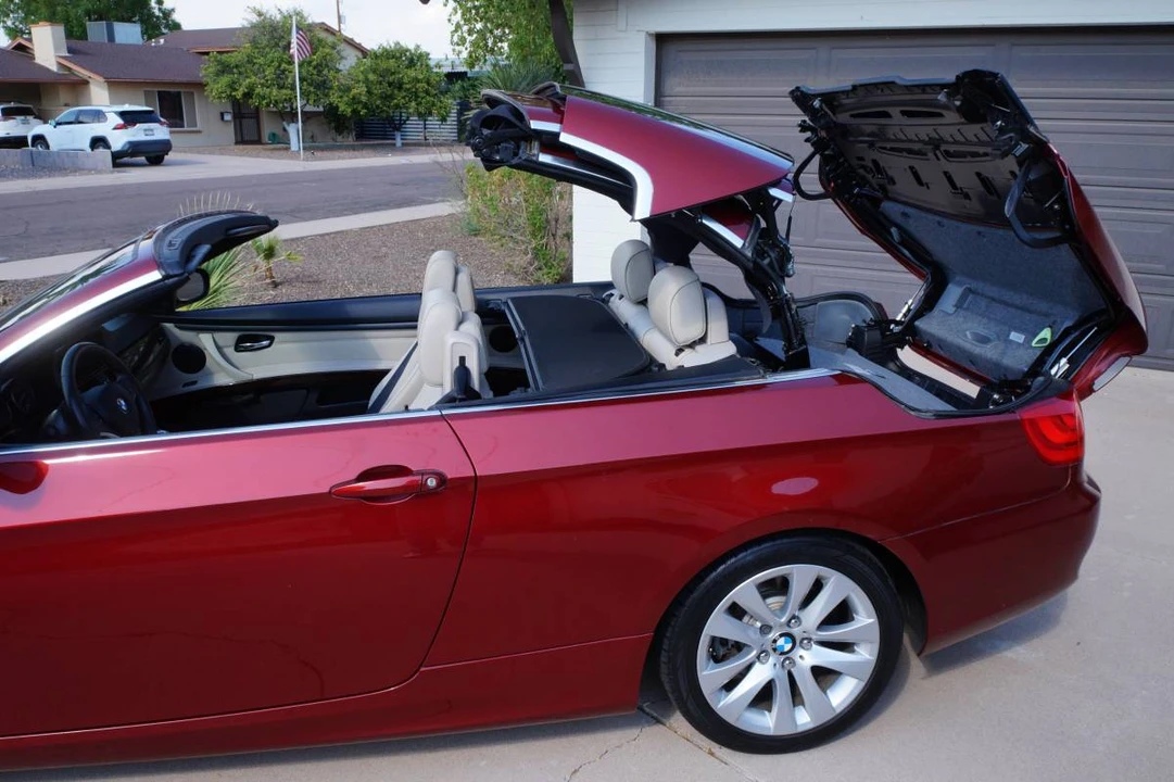 2013 BMW E93 3 Series Convertible - Image 4 of 24
