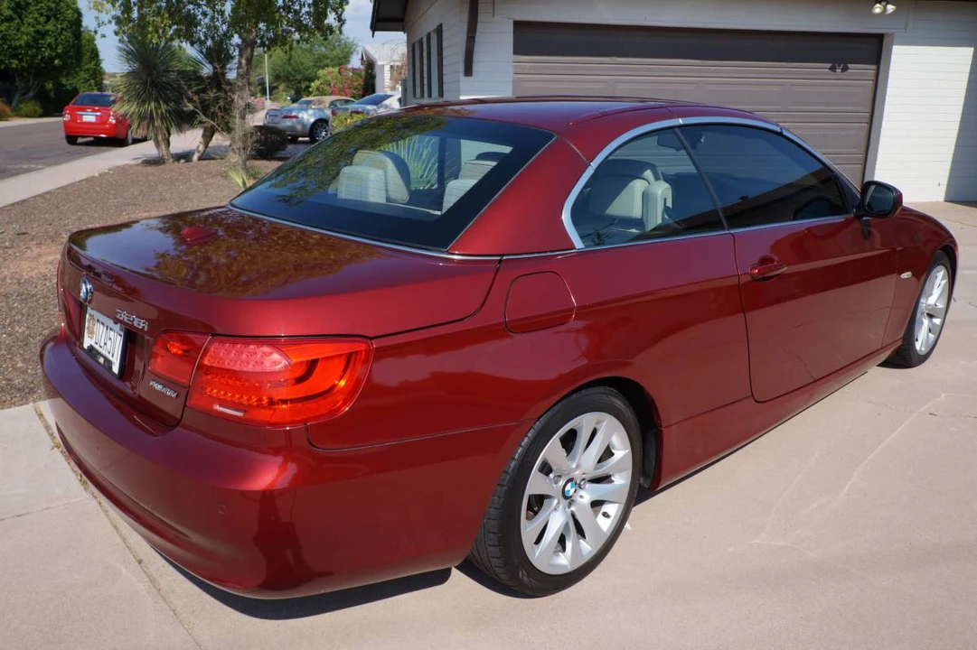 2013 BMW E93 3 Series Convertible - Image 3 of 24