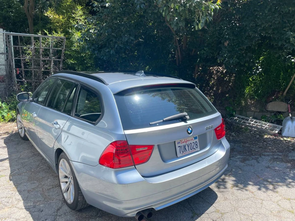 2011 BMW E91 3 Series Touring - Image 2 of 11