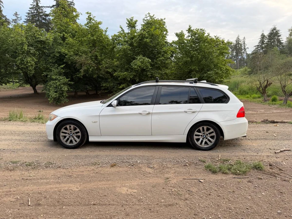 2008 BMW E91 3 Series Touring - Image 2 of 17