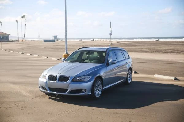 2011 BMW E91 3 Series Touring - Image 2 of 15