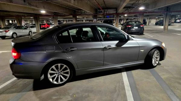 2011 BMW E90 3 Series Sedan - Image 3 of 8