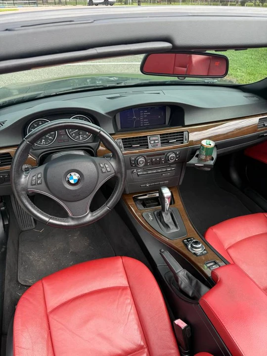 2013 BMW E93 3 Series Convertible - Image 10 of 14