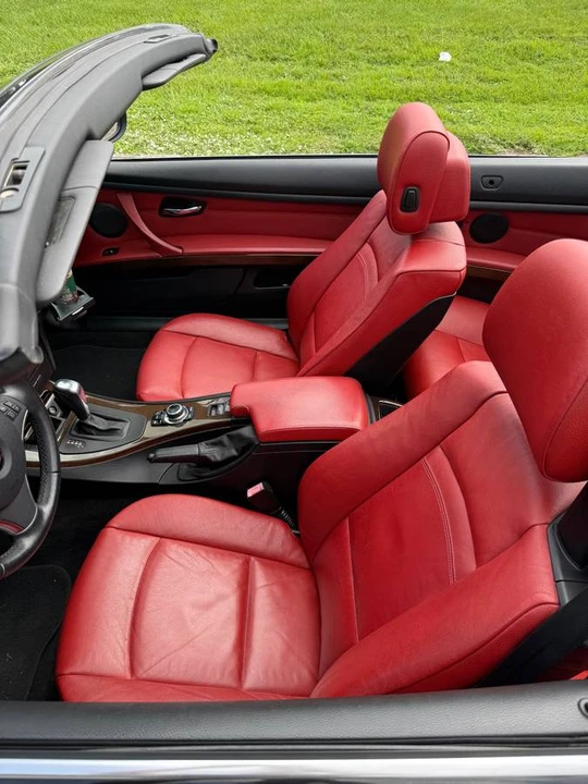 2013 BMW E93 3 Series Convertible - Image 8 of 14