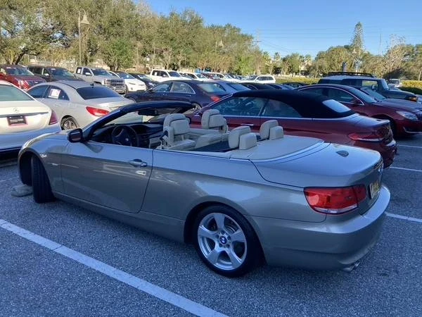 2010 BMW E93 3 Series Convertible - Image 5 of 9