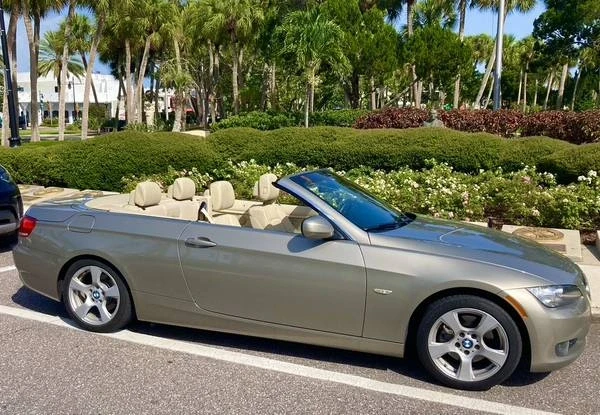2010 BMW E93 3 Series Convertible - Image 7 of 9