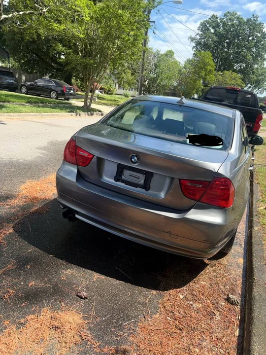 2009 BMW E90 3 Series Sedan - Image 3 of 7