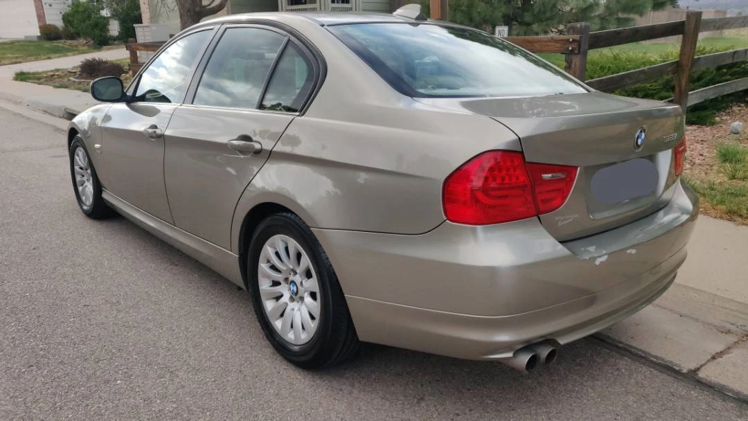 2009 BMW E90 3 Series Sedan - Image 4 of 12