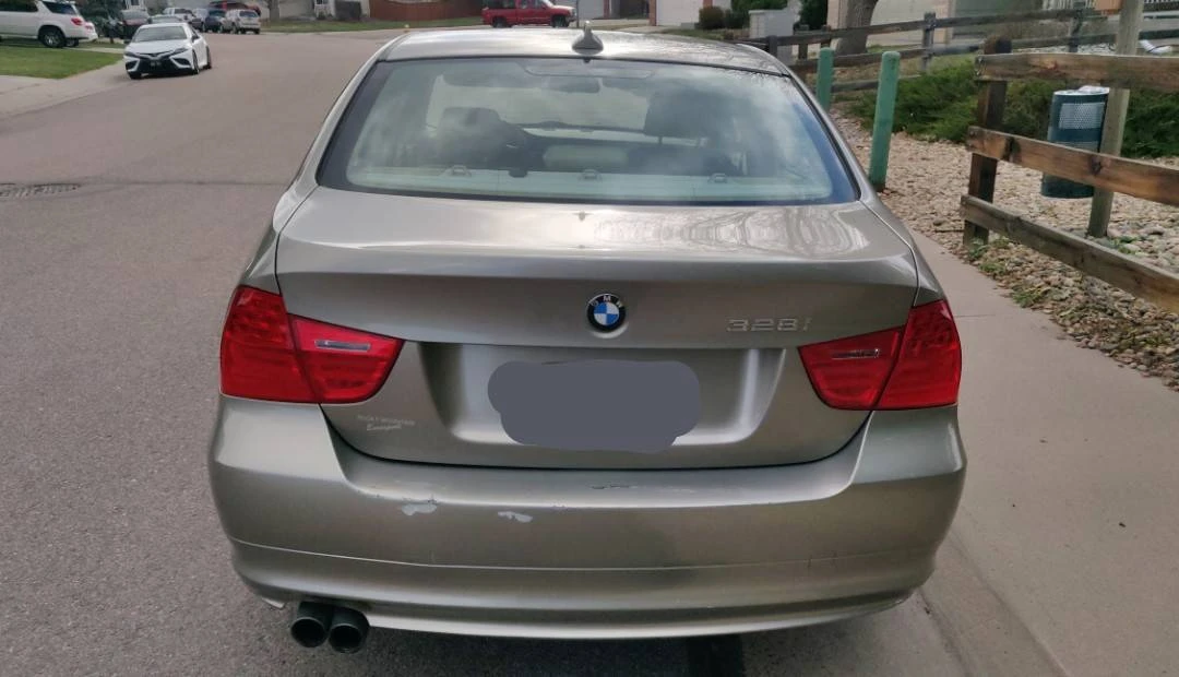 2009 BMW E90 3 Series Sedan - Image 5 of 12