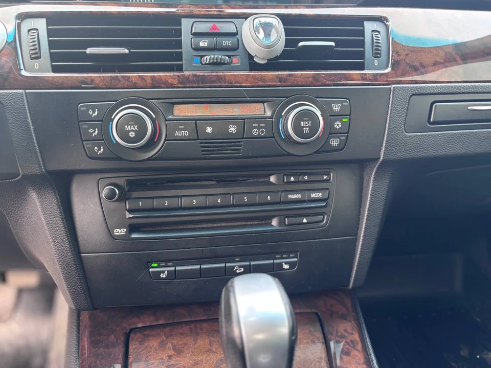 2007 BMW E90 3 Series Sedan - Image 18 of 22