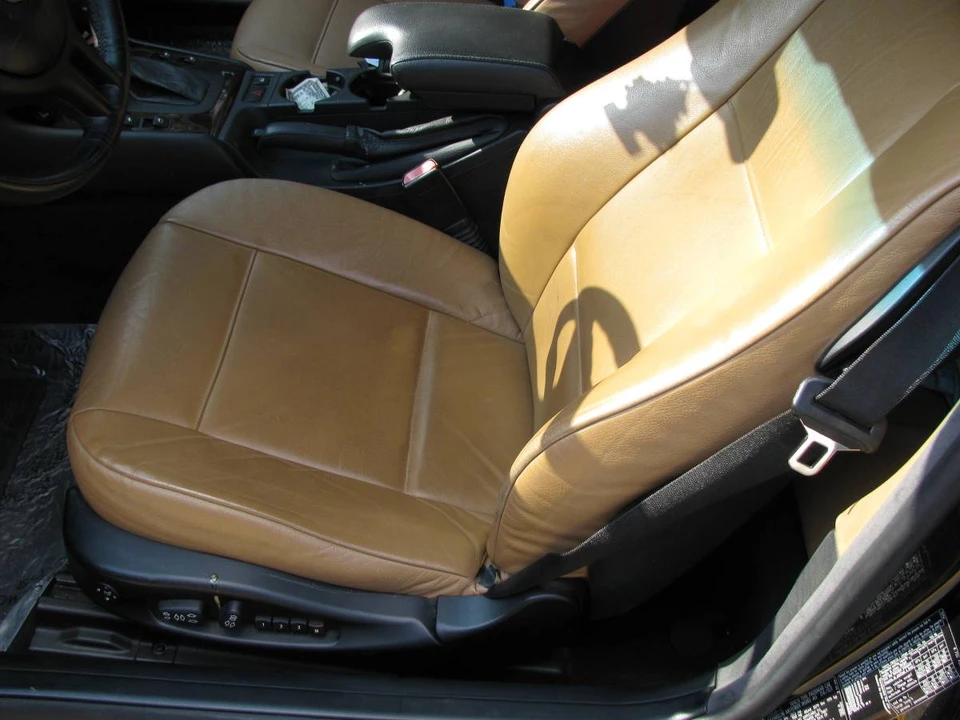 2004 BMW E46 330i & 330Ci - Image 9 of 20