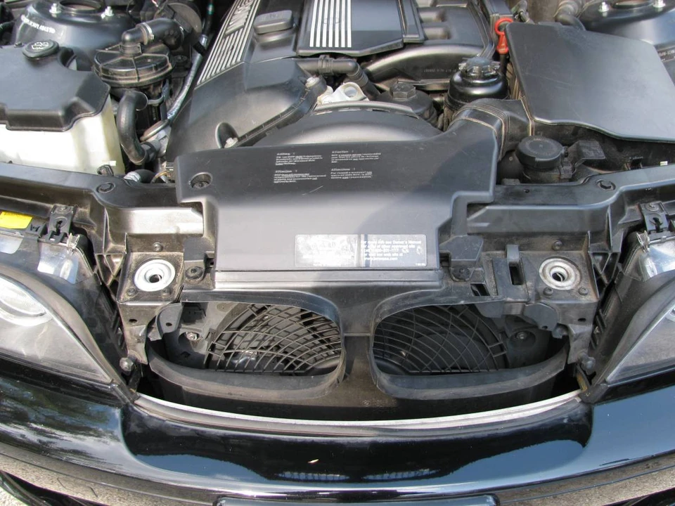 2004 BMW E46 330i & 330Ci - Image 10 of 20