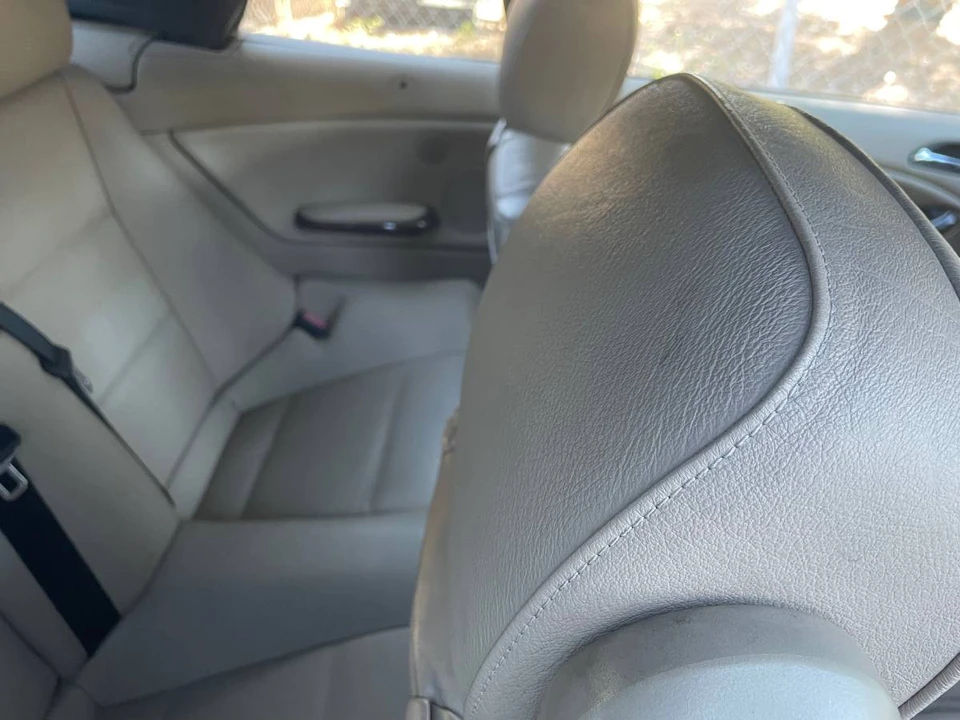 2001 BMW E46 330i & 330Ci - Image 2 of 8