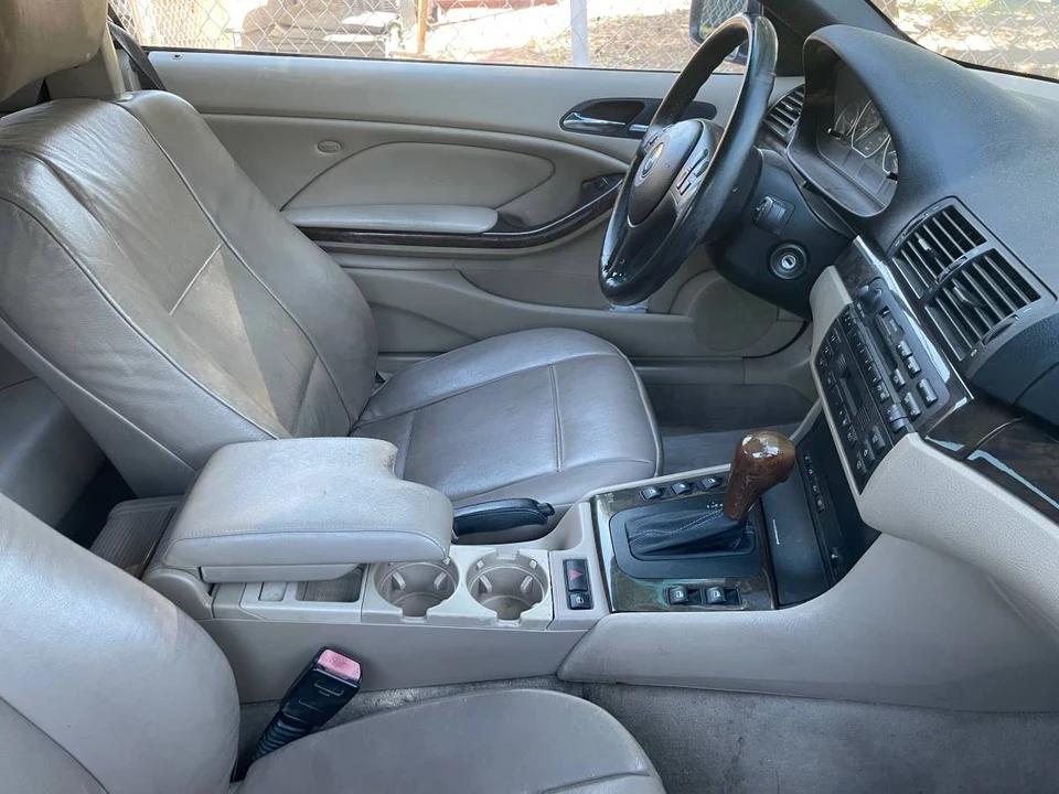 2001 BMW E46 330i & 330Ci - Image 3 of 8