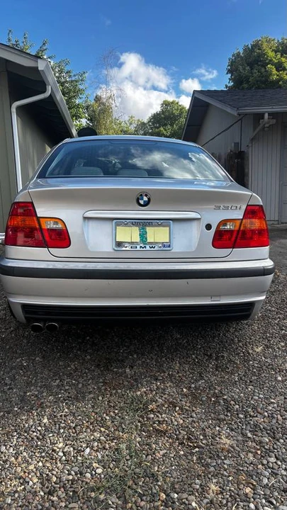 2003 BMW E46 330i & 330Ci - Image 4 of 10