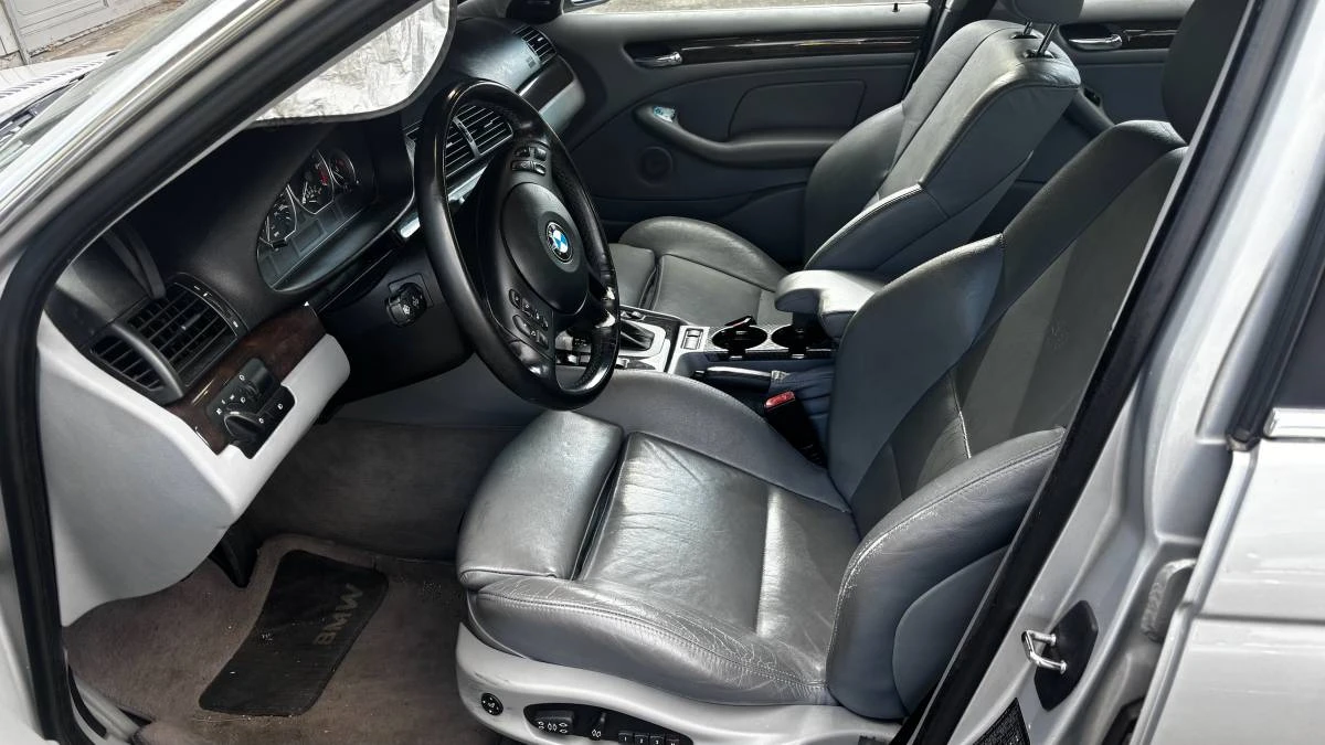 2003 BMW E46 330i & 330Ci - Image 9 of 10