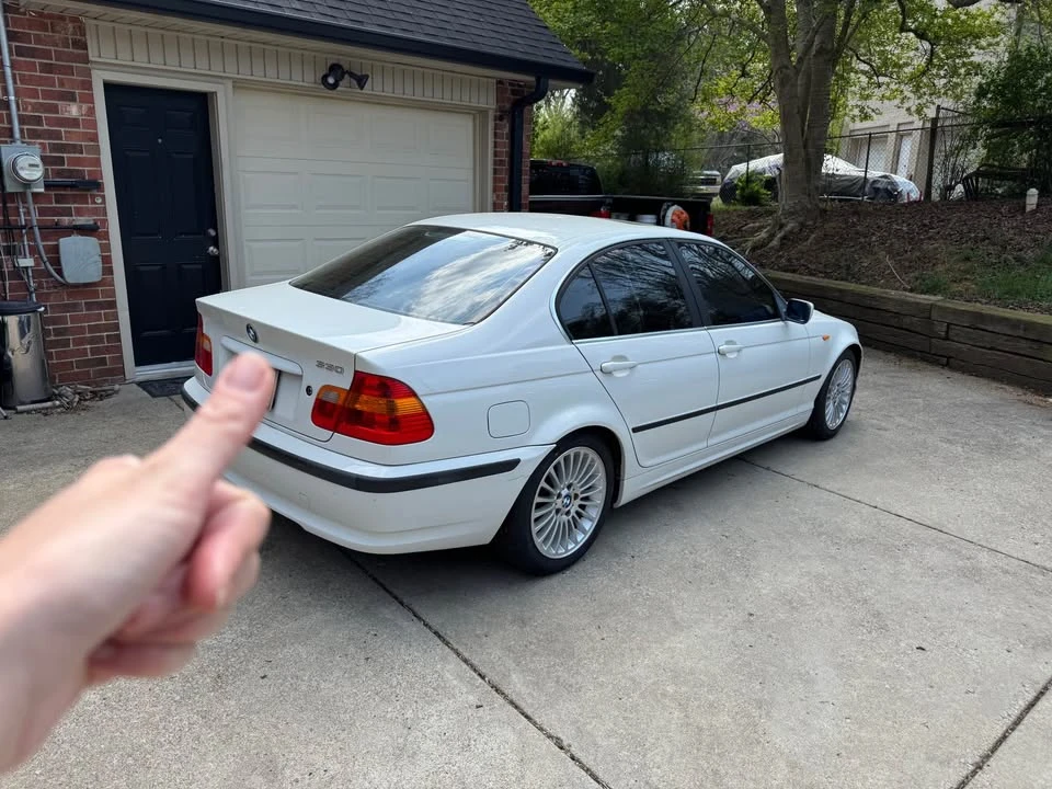 2002 BMW E46 330i & 330Ci - Image 2 of 10