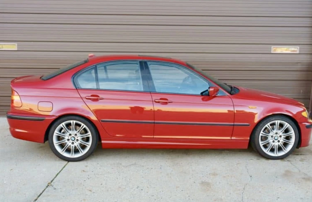 2005 BMW E46 330i & 330Ci - Image 2 of 6
