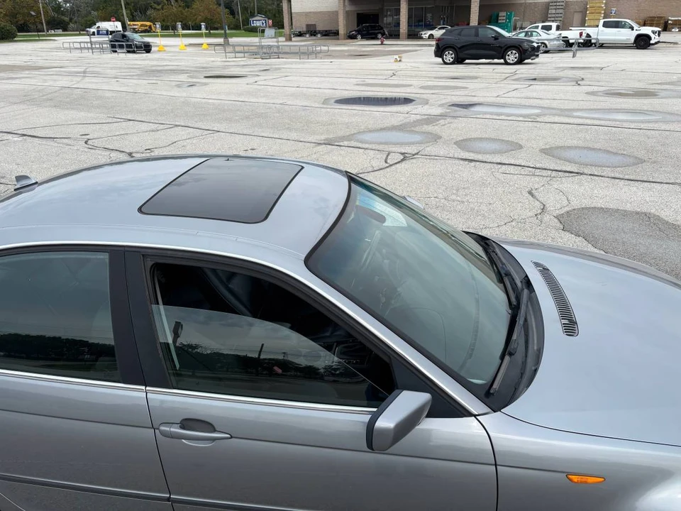 2004 BMW E46 330i & 330Ci - Image 3 of 9