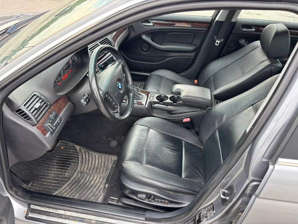 2004 BMW E46 330i & 330Ci - Image 6 of 9