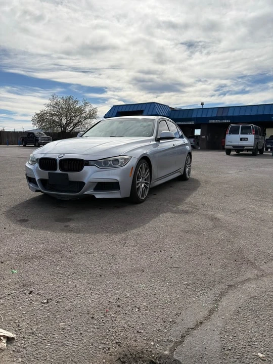 BMW 3 Series - Image 2 of 10