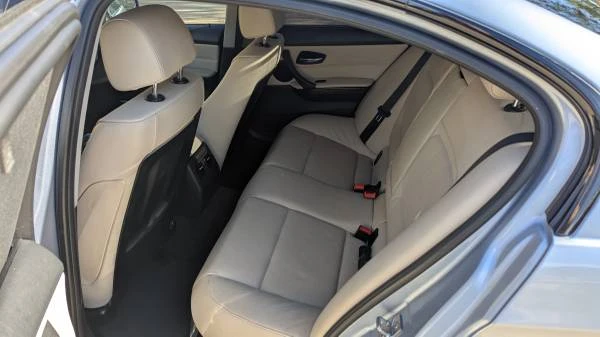 2011 BMW E90 3 Series Sedan - Image 5 of 6