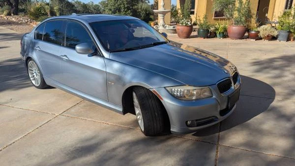 2011 BMW E90 3 Series Sedan - Image 4 of 6