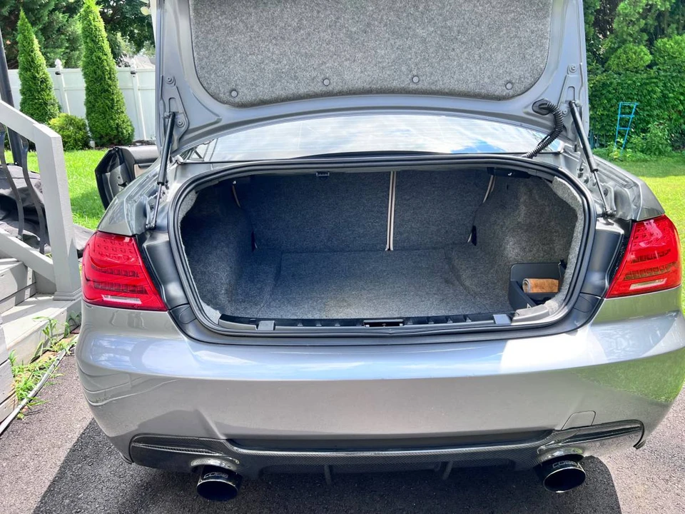 2011 BMW E90 335i Sedan - Image 10 of 11