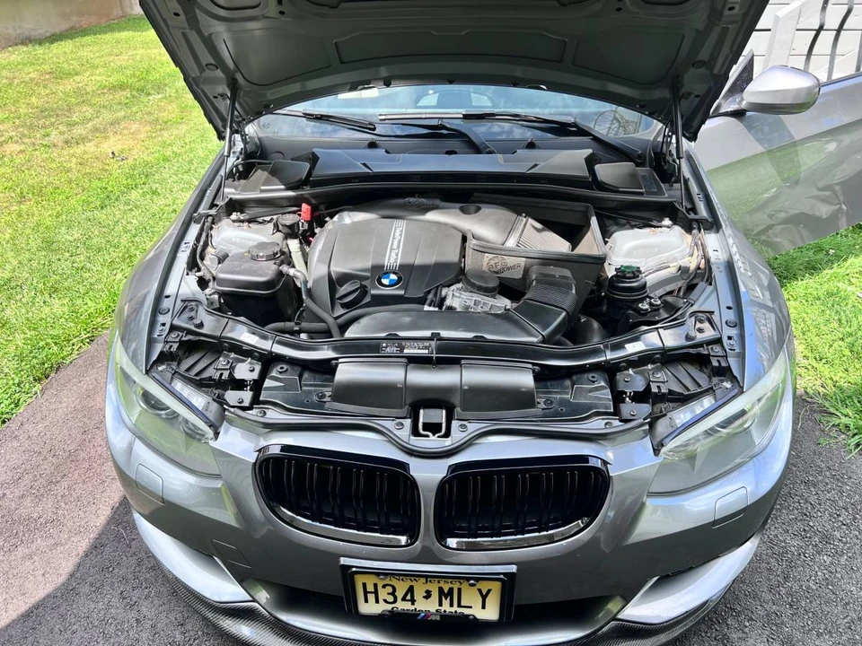 2011 BMW E90 335i Sedan - Image 9 of 11