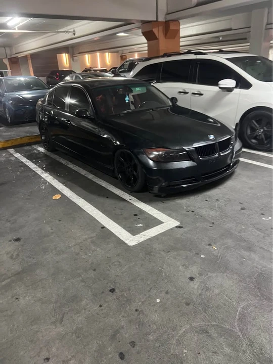 BMW 3 Series - Image 2 of 5