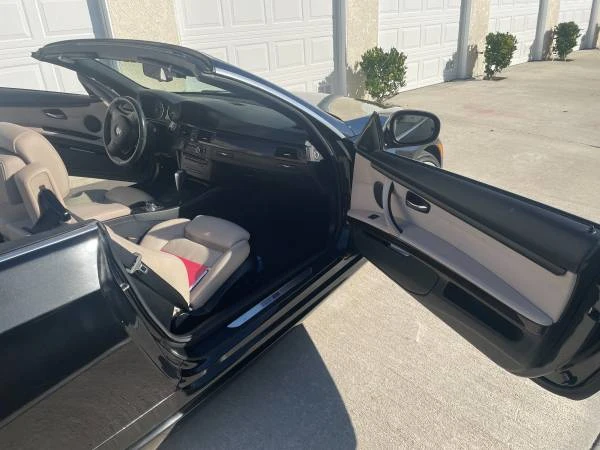 2012 BMW E93 335i Convertible - Image 12 of 19