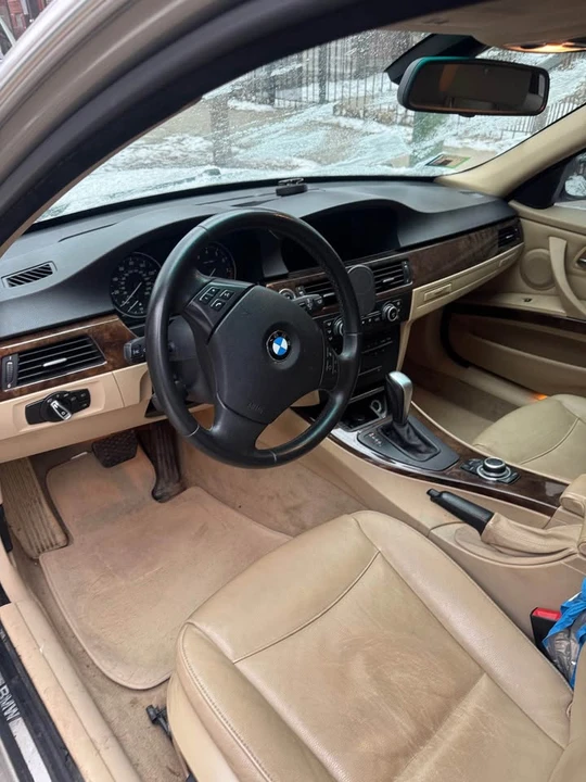 2009 BMW E90 335i Sedan - Image 9 of 10