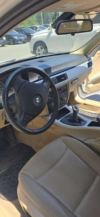 2011 BMW E90 335i Sedan - Image 15 of 18