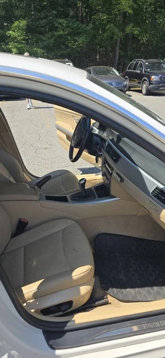 2011 BMW E90 335i Sedan - Image 12 of 18