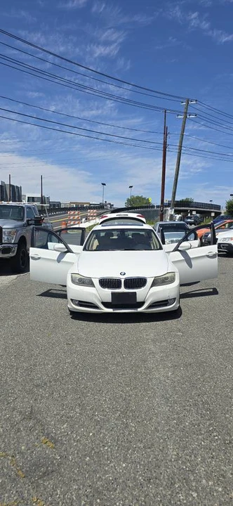 2011 BMW E90 335i Sedan - Image 13 of 21