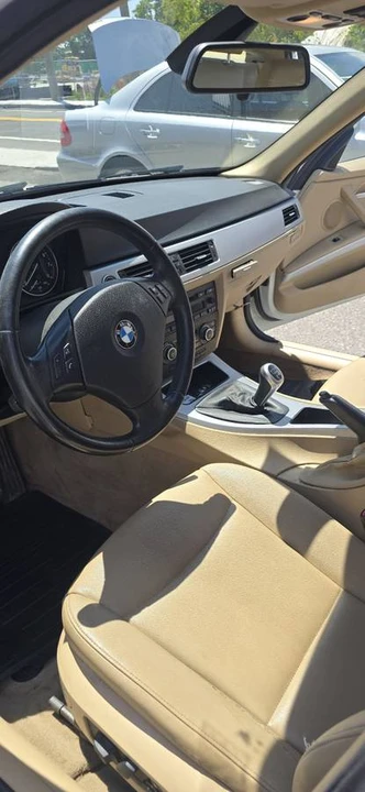 2011 BMW E90 335i Sedan - Image 16 of 21